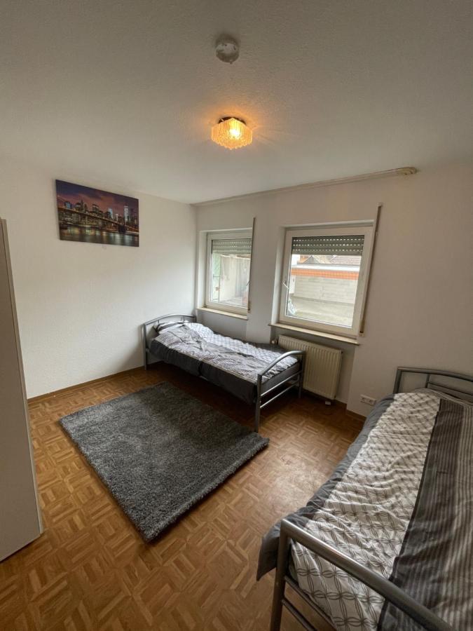 1 Zimmer Fuer 2 Personen Bruchsal Esterno foto